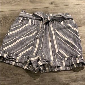 Bow shorts